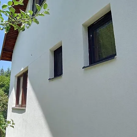 Kuca Za Odmor Ravne H&n